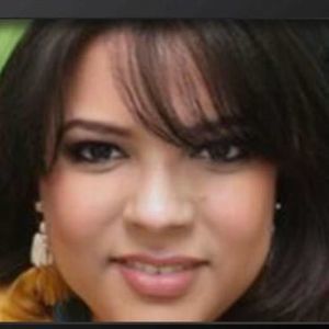 Meet your Posher, Julissa